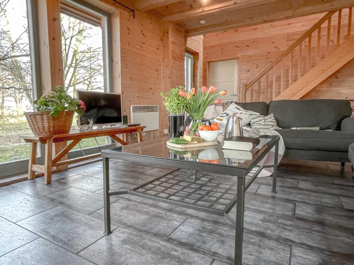 Traumhaff Kuestenchalets - Einzigartige Chalets An Der Ostsee. Ganz Aus Laerchenholz Mit Kamin Und Sauna Vogelsang-Warsin Eksteriør bilde