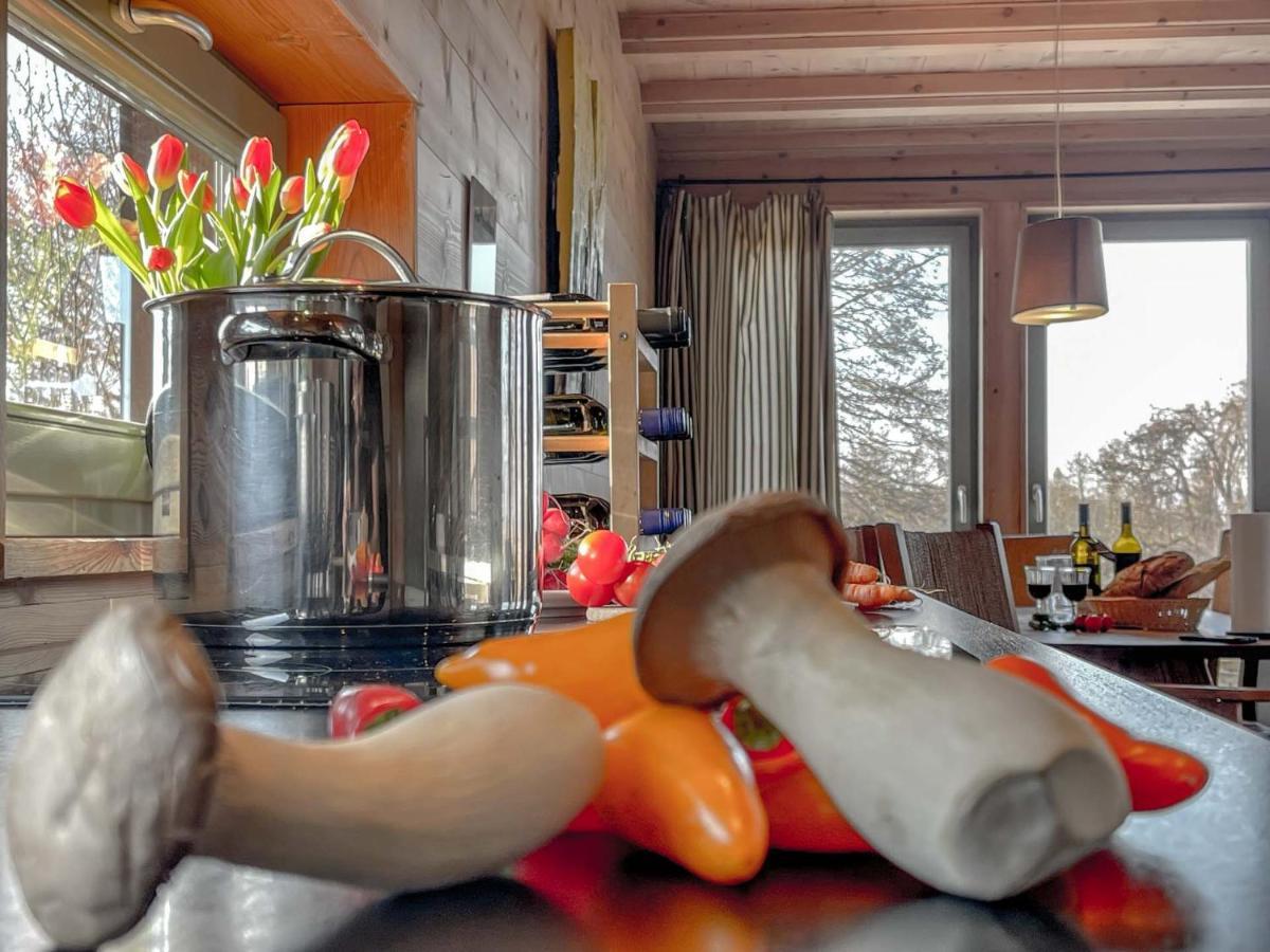 Traumhaff Kuestenchalets - Einzigartige Chalets An Der Ostsee. Ganz Aus Laerchenholz Mit Kamin Und Sauna Vogelsang-Warsin Eksteriør bilde
