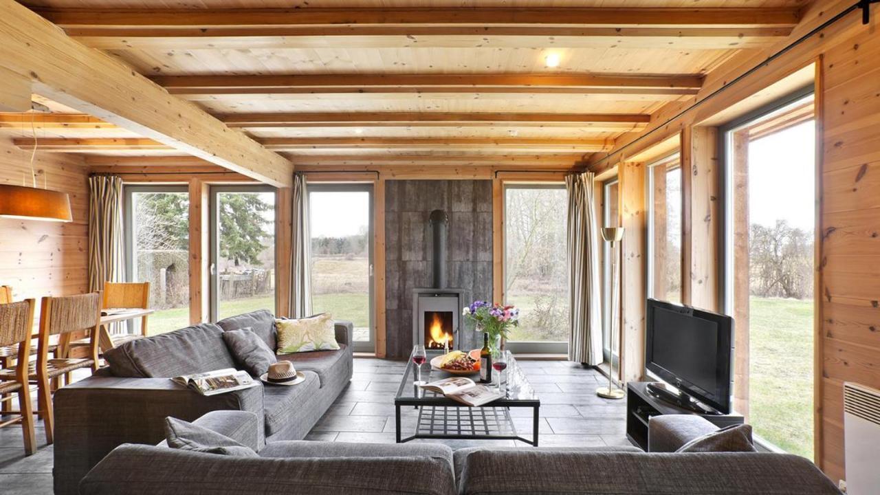 Traumhaff Kuestenchalets - Einzigartige Chalets An Der Ostsee. Ganz Aus Laerchenholz Mit Kamin Und Sauna Vogelsang-Warsin Eksteriør bilde